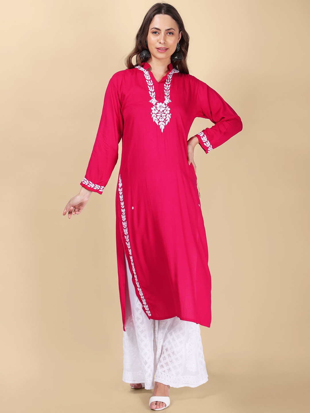 

Syrish Ethnic Motifs Embroidered Chikankari Kurta, Pink