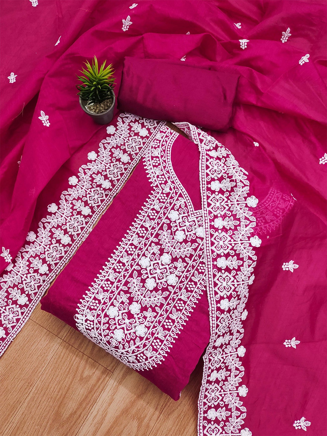 

KALINI Ethnic Motifs Embroidered Unstitched Dress Material, Pink