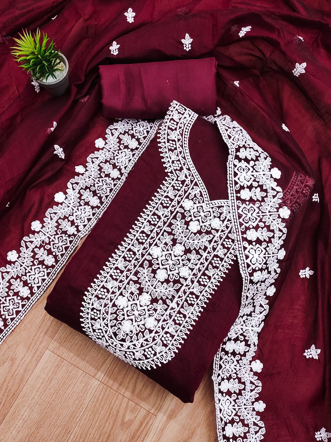 

KALINI Embroidered Unstitched Dress Material, Maroon