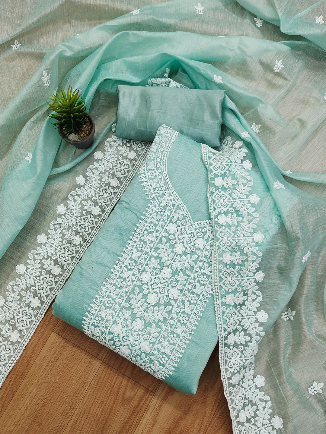 

KALINI Chanderi Embroidered Unstitched Dress Material With Dupatta, Sea green
