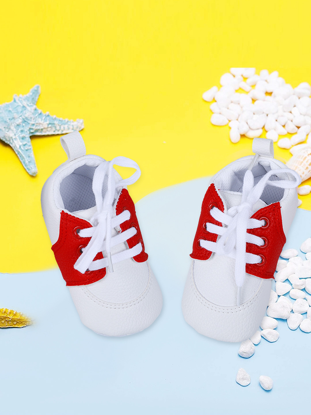 

Baby Moo Infants Colourblocked Booties, Red