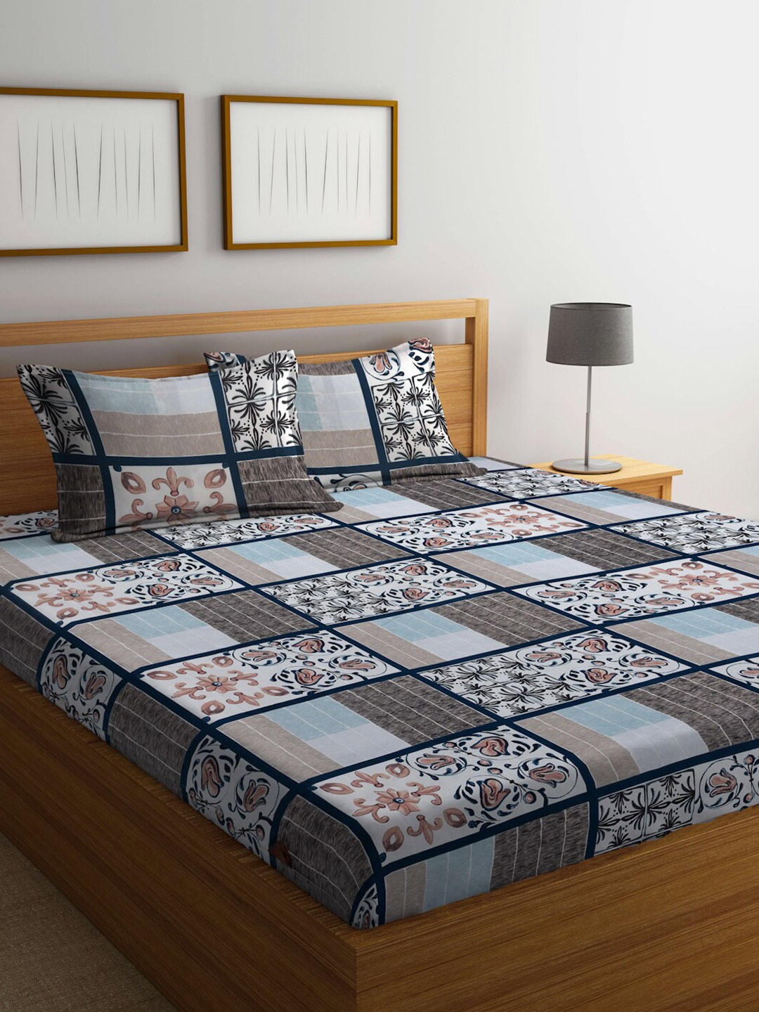 

FABINALIV White & Blue Floral Print 300 TC King Size Bedsheet & 2 Pillow Covers