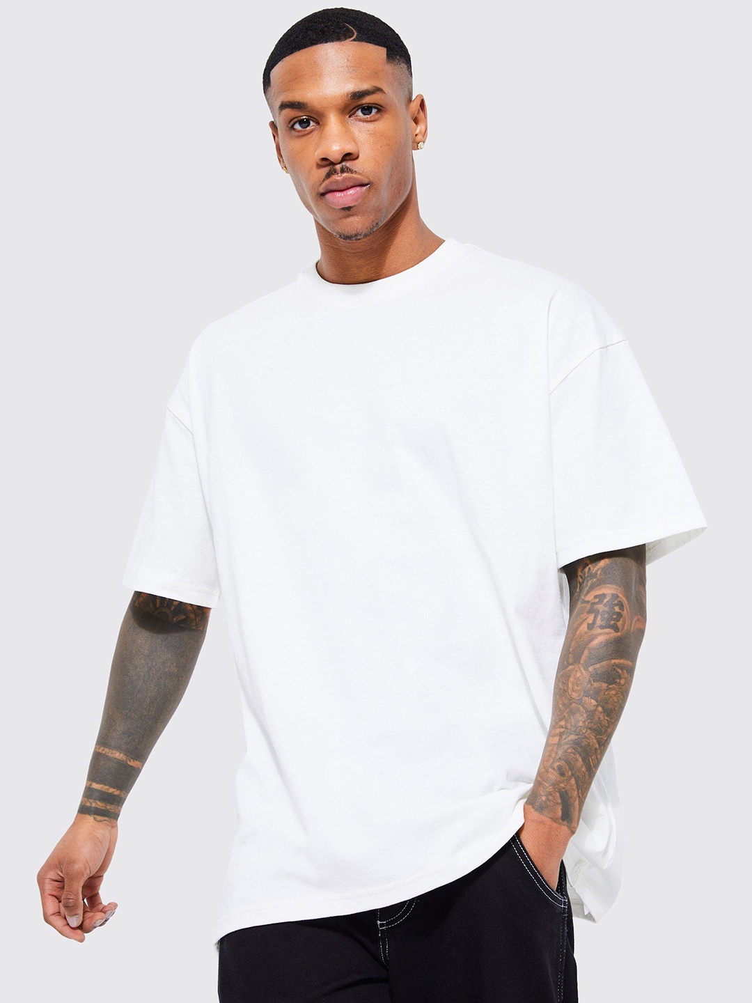 

boohooMAN Drop-Shoulder Sleeves Pure Cotton Oversized T-shirt, White