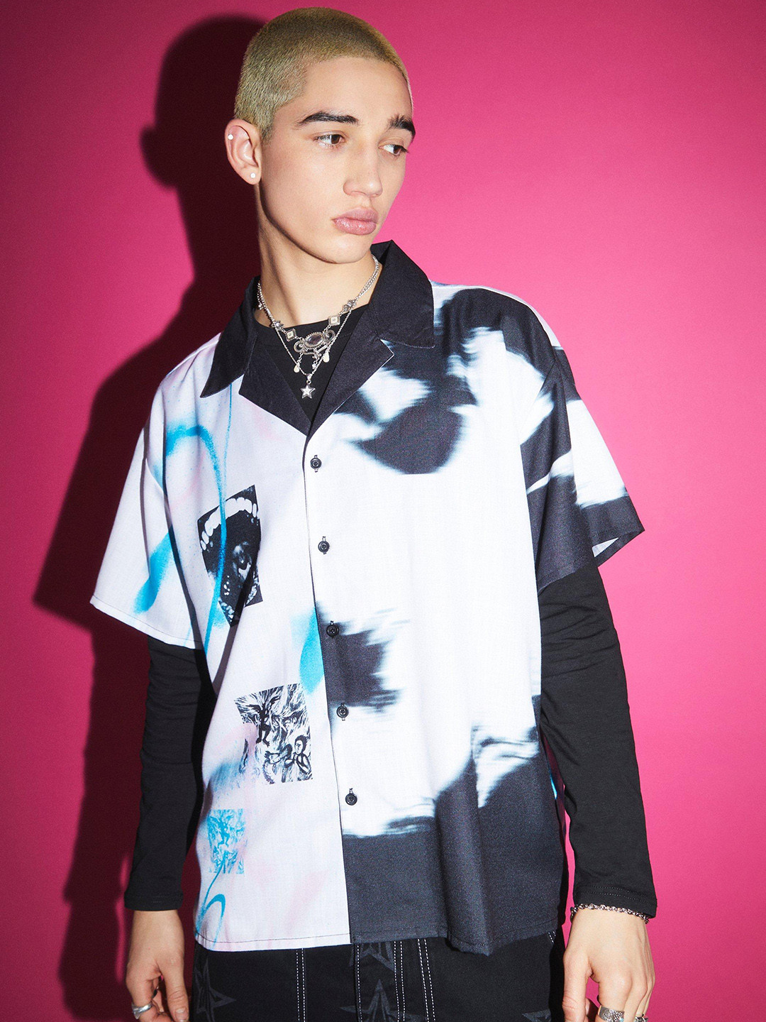 

boohooMAN Abstract Printed Cuban Collar Short Sleeves Boxy Fit Shirt, White