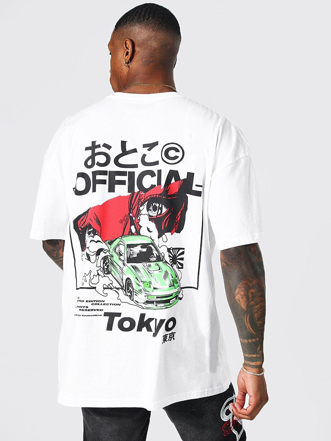 

boohooMAN Men White & Red Printed Drop-Shoulder Sleeves Pure Cotton T-shirt