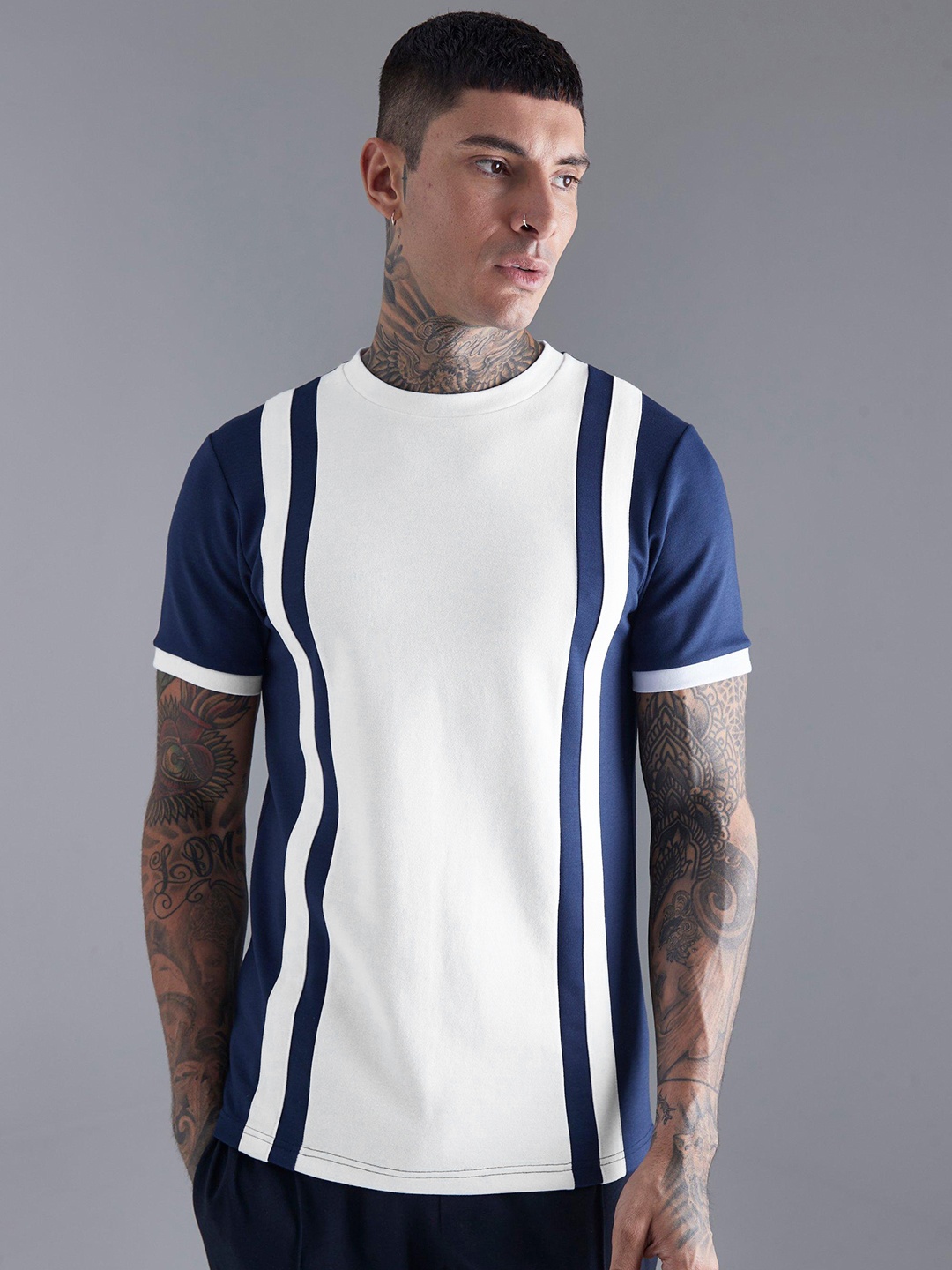 

boohooMAN Striped Slim Fit T-shirt, White