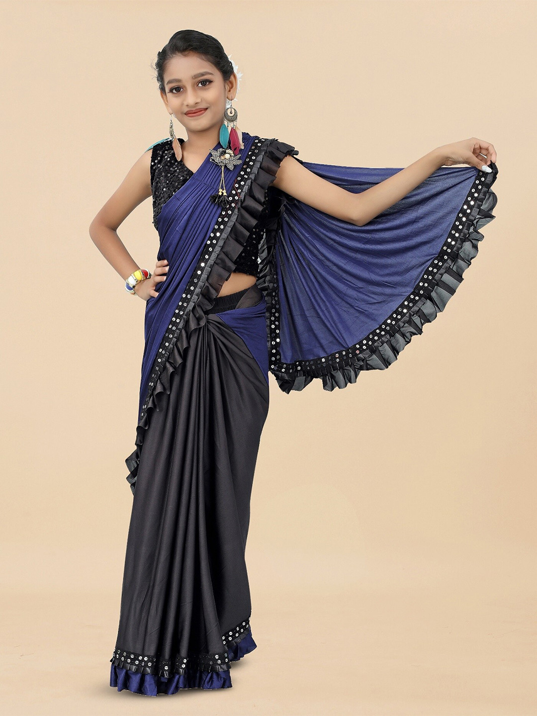 

APNISHA Girls Sequinned Ready to Wear Saree, Navy blue