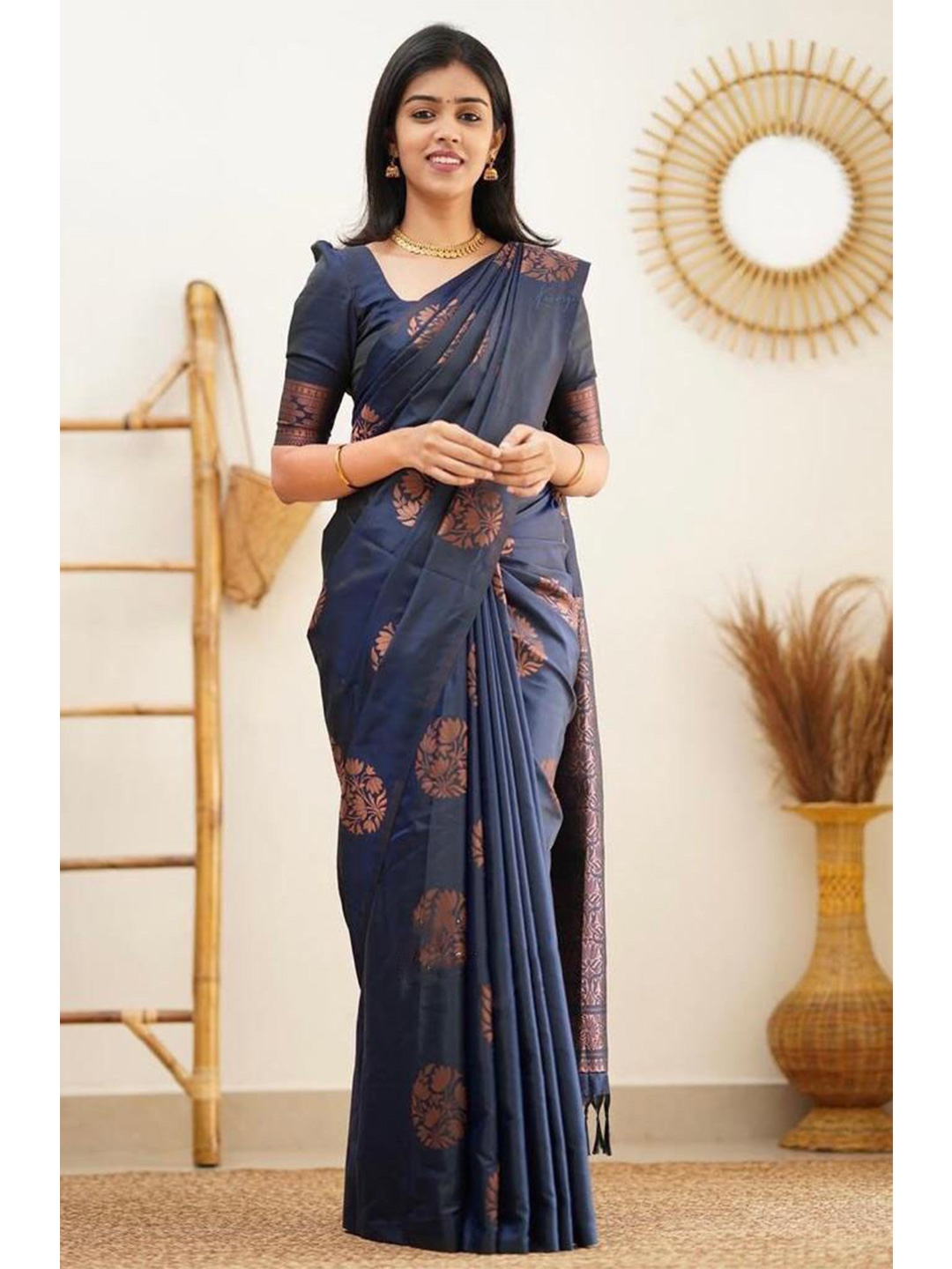 

Fab Viva Floral Woven Design Zari Banarasi Saree, Blue