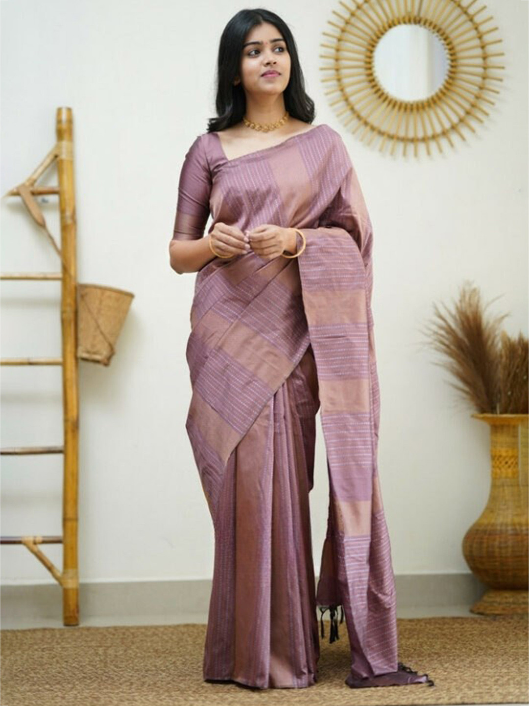 

Fab Viva Ethnic Motifs Woven Design Zari Banarasi Saree, Pink