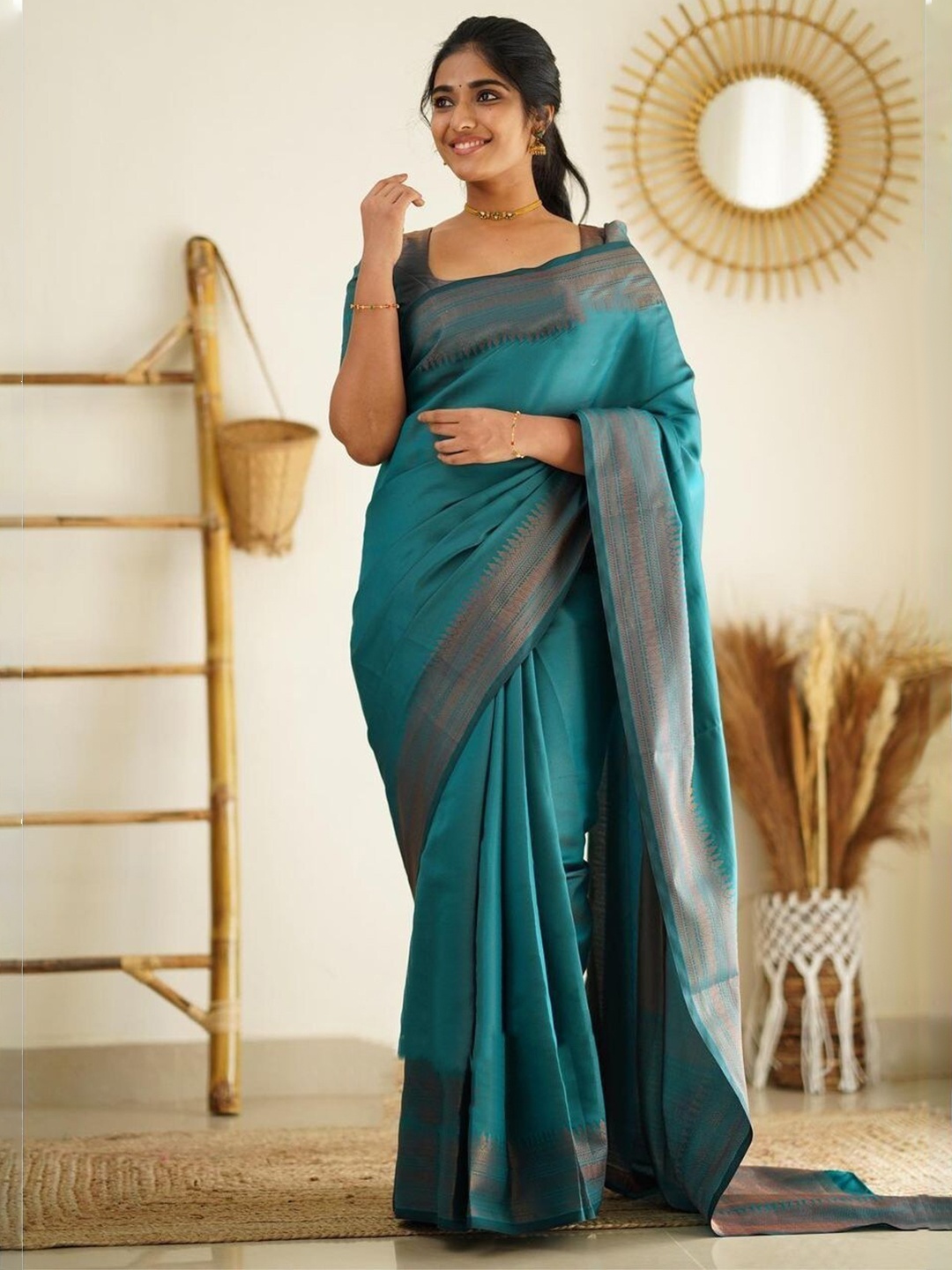 

Fab Viva Zari Banarasi Saree, Sea green