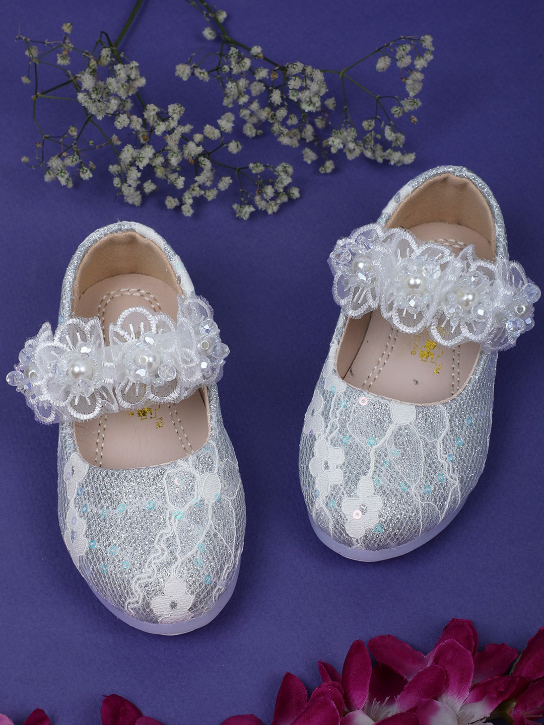 

Baby Moo Girls Embellished Round Toe Ballerinas, Silver