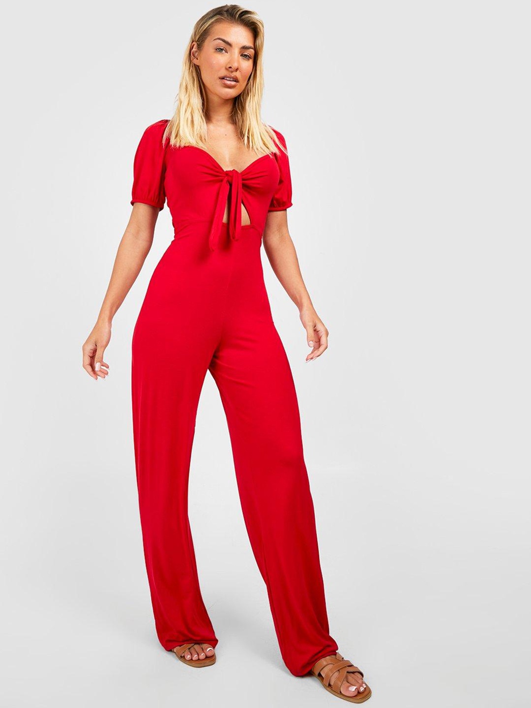

Boohoo Puff Sleeves Tie Front Basic Jumpsuit, Red