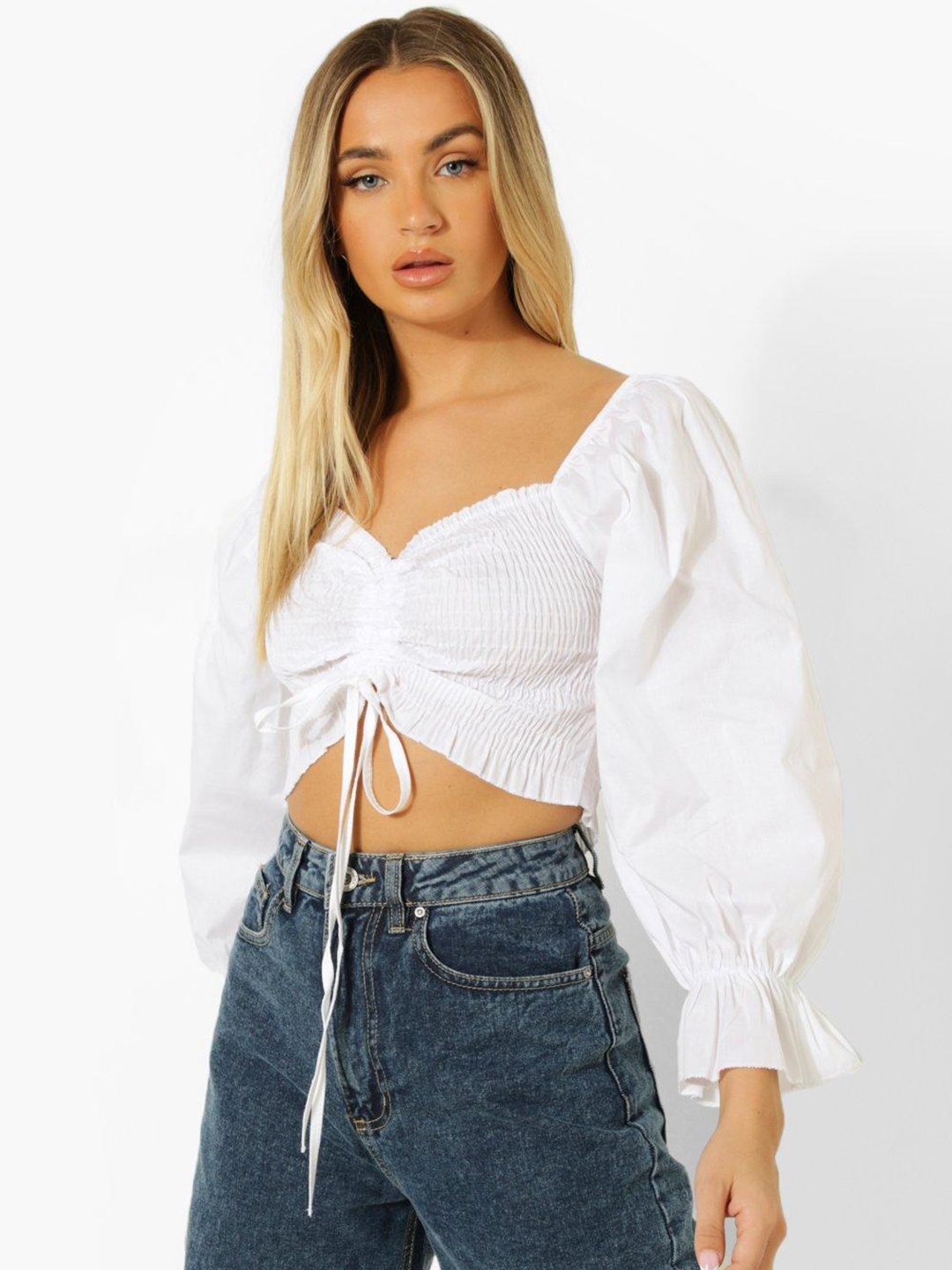 

Boohoo Sweetheart Neck Puff Sleeve Ruched Smocked Detail Crop Top, White