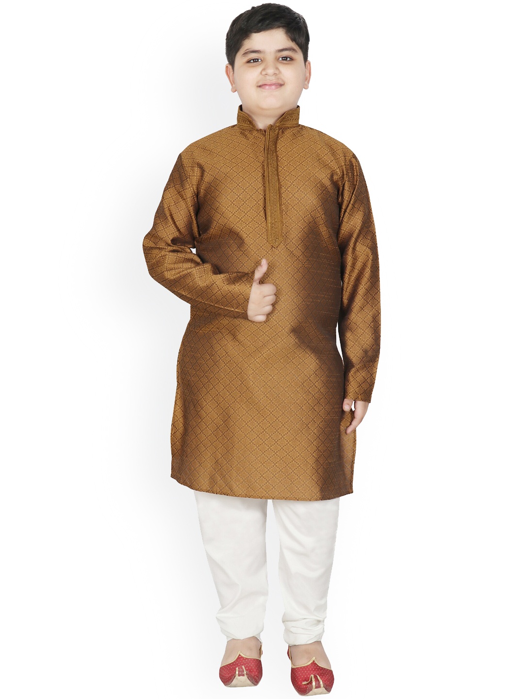 

SG YUVRAJ Boys Ethnic Motifs Woven Design Kurta With Pyjamas, Brown