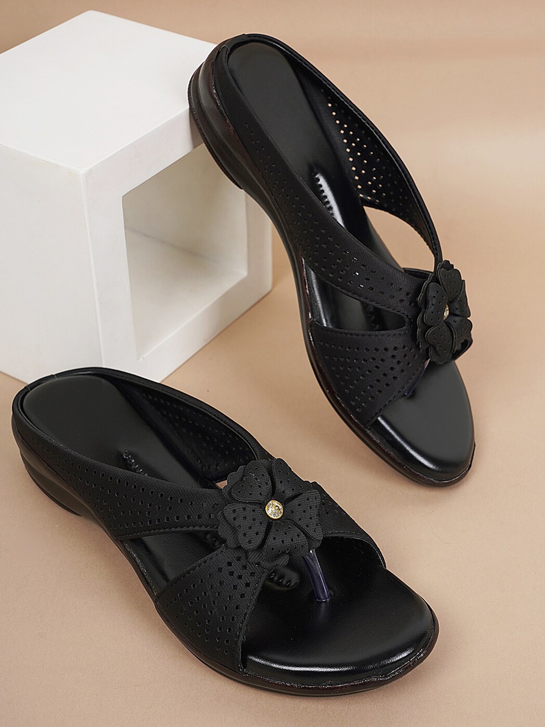 

Style Shoes Textured Laser Cuts One Toe Flats, Black