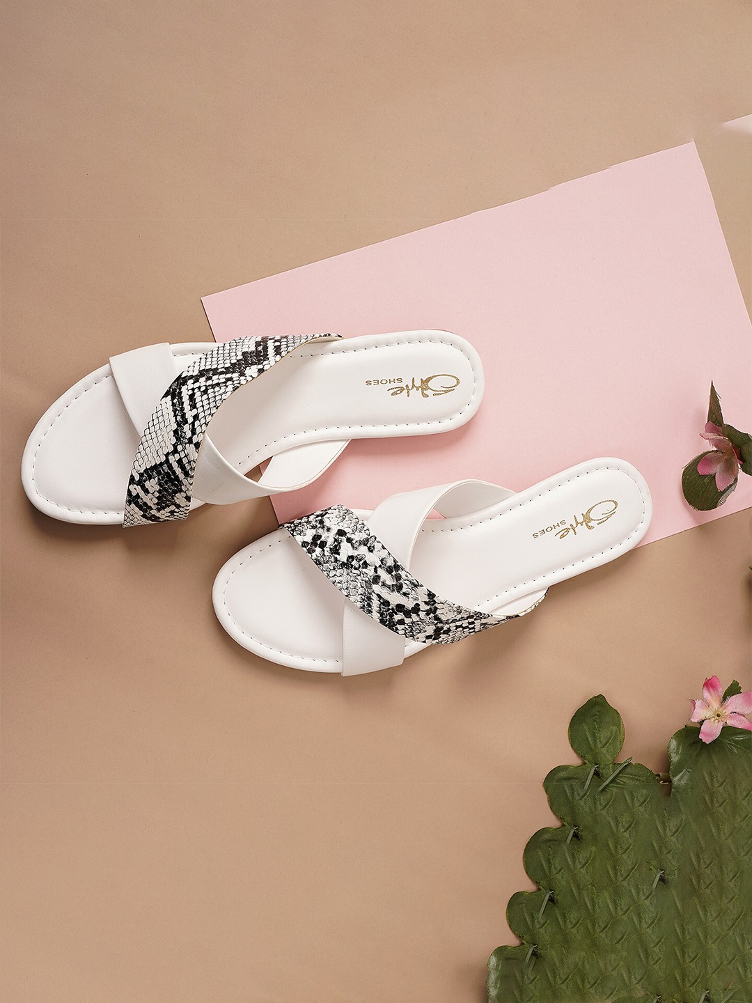 

Style Shoes Printed Open Toe Flats, White