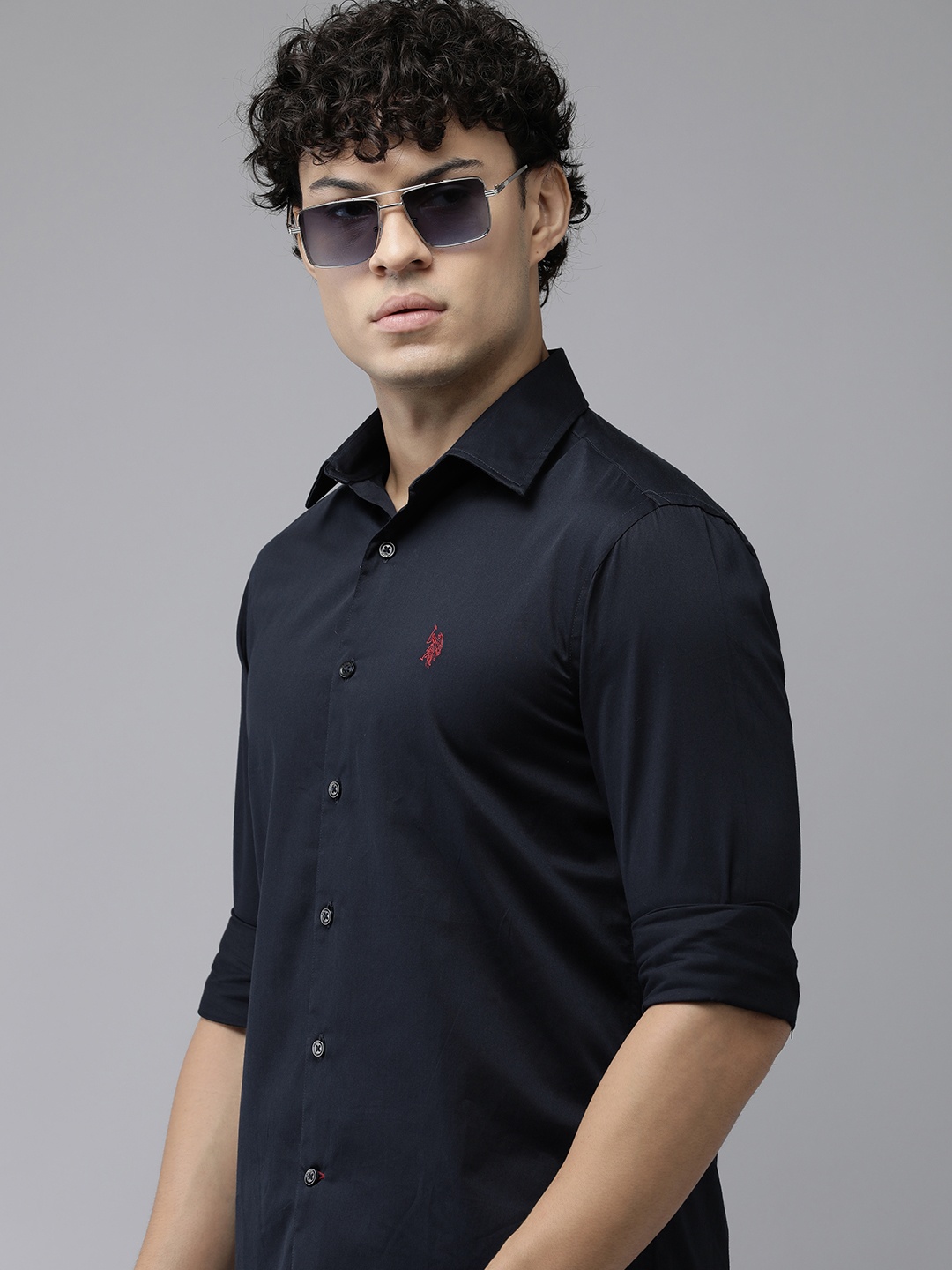 

U.S. Polo Assn. Tailored Fit Spread Collar Pure Cotton Casual Shirt, Navy blue