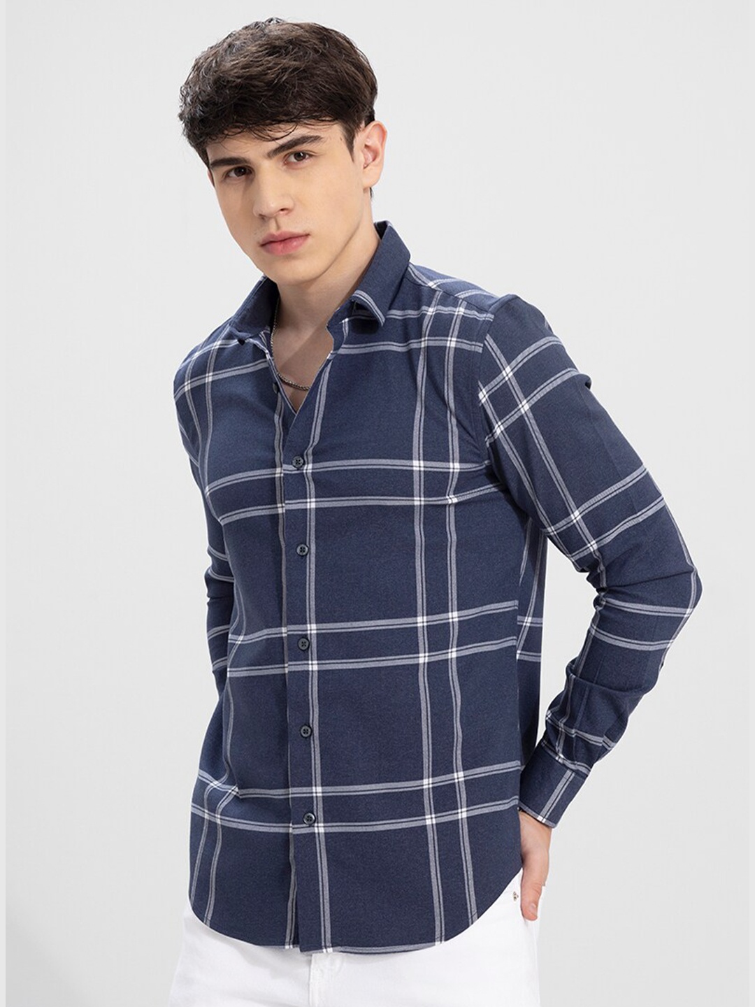

Snitch Men Blue Slim Fit Checked Cotton Casual Shirt