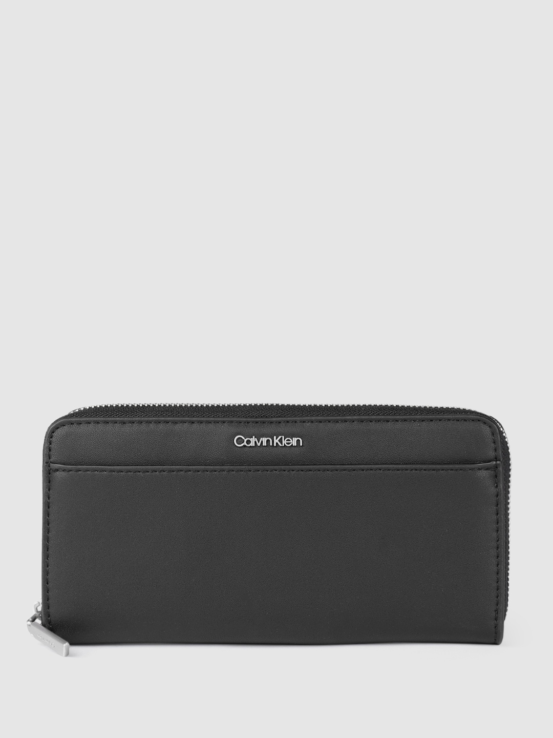 

Calvin Klein Women Zip Around Wallet, Black