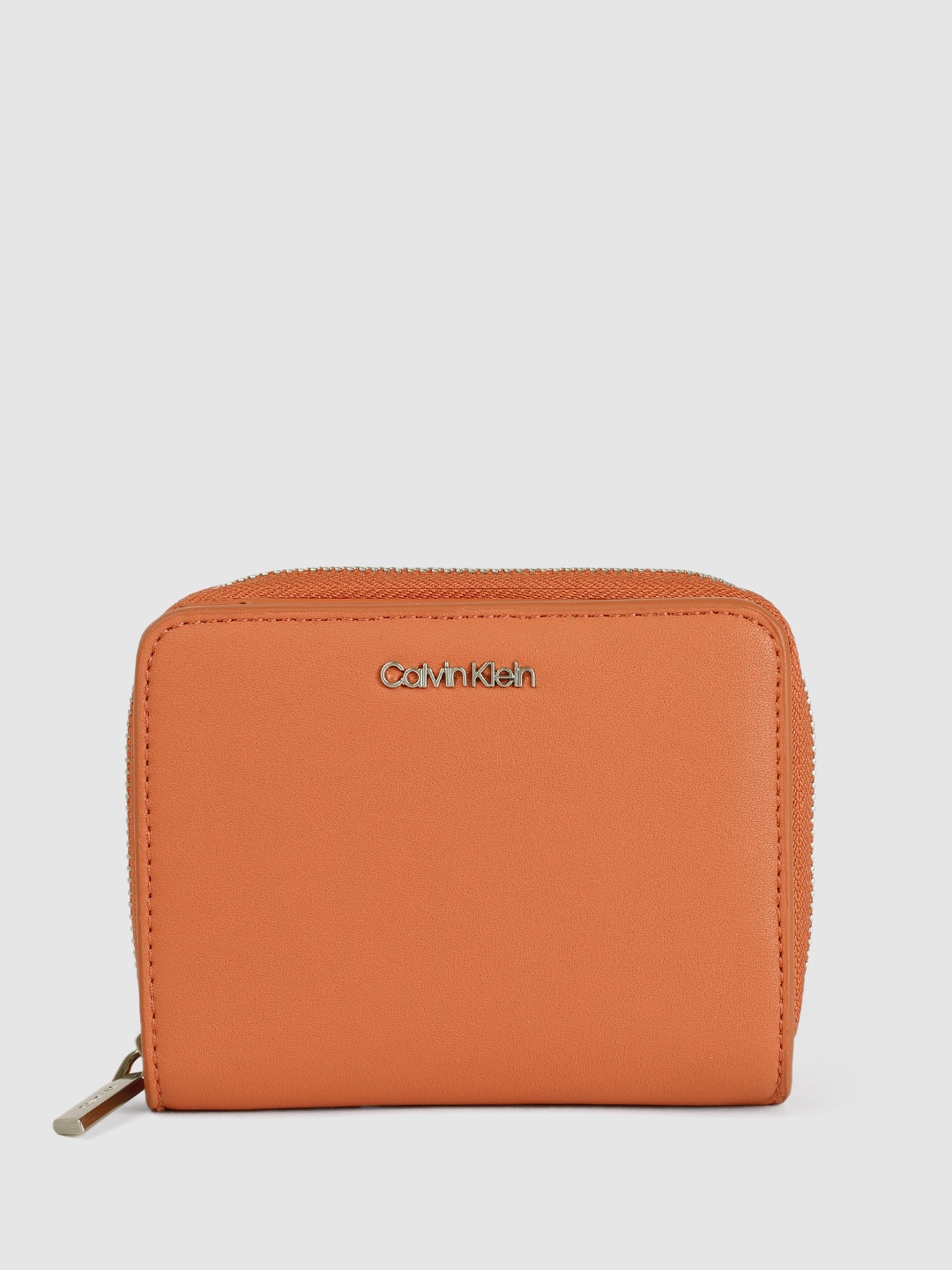 

Calvin Klein Women Solid Two Fold Wallet, Tan