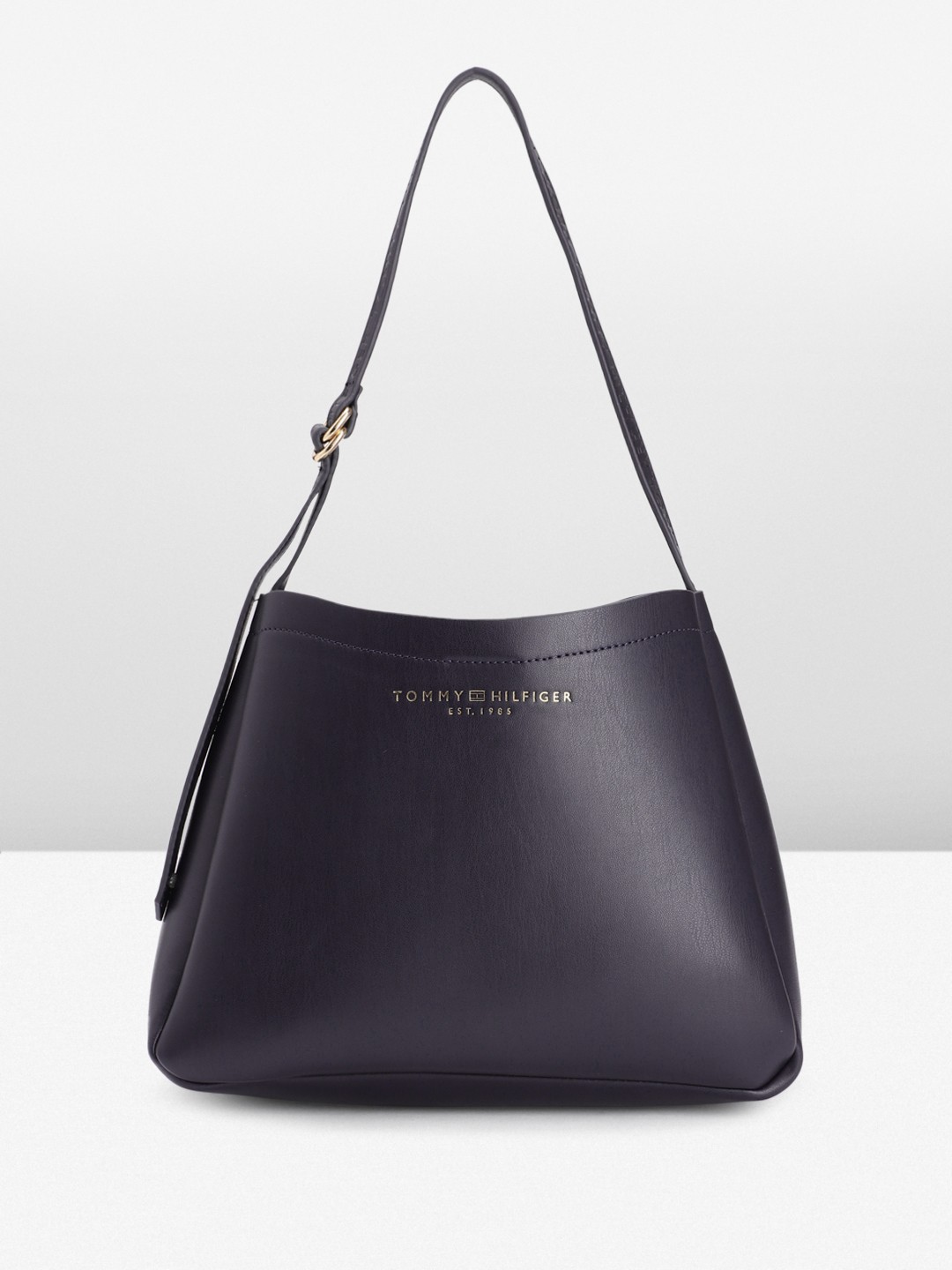 

Tommy Hilfiger Women Solid Shoulder Bag, Navy blue