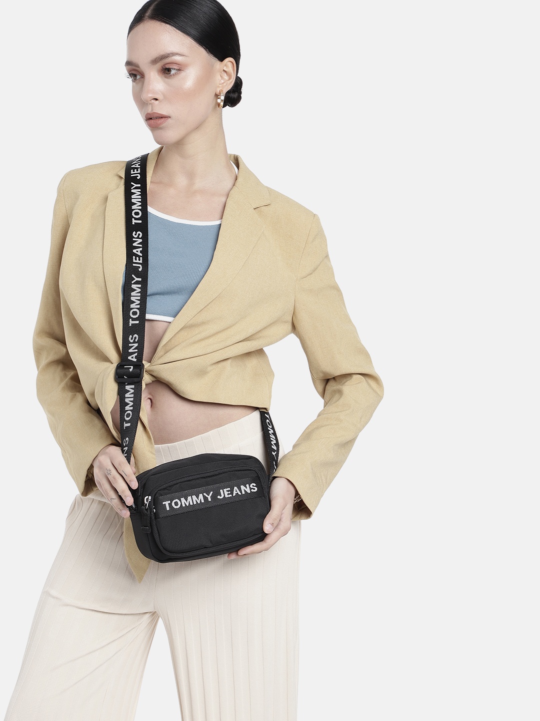 

Tommy Hilfiger Solid Structured Sling Bag With Brand Logo Taping Detail, Black