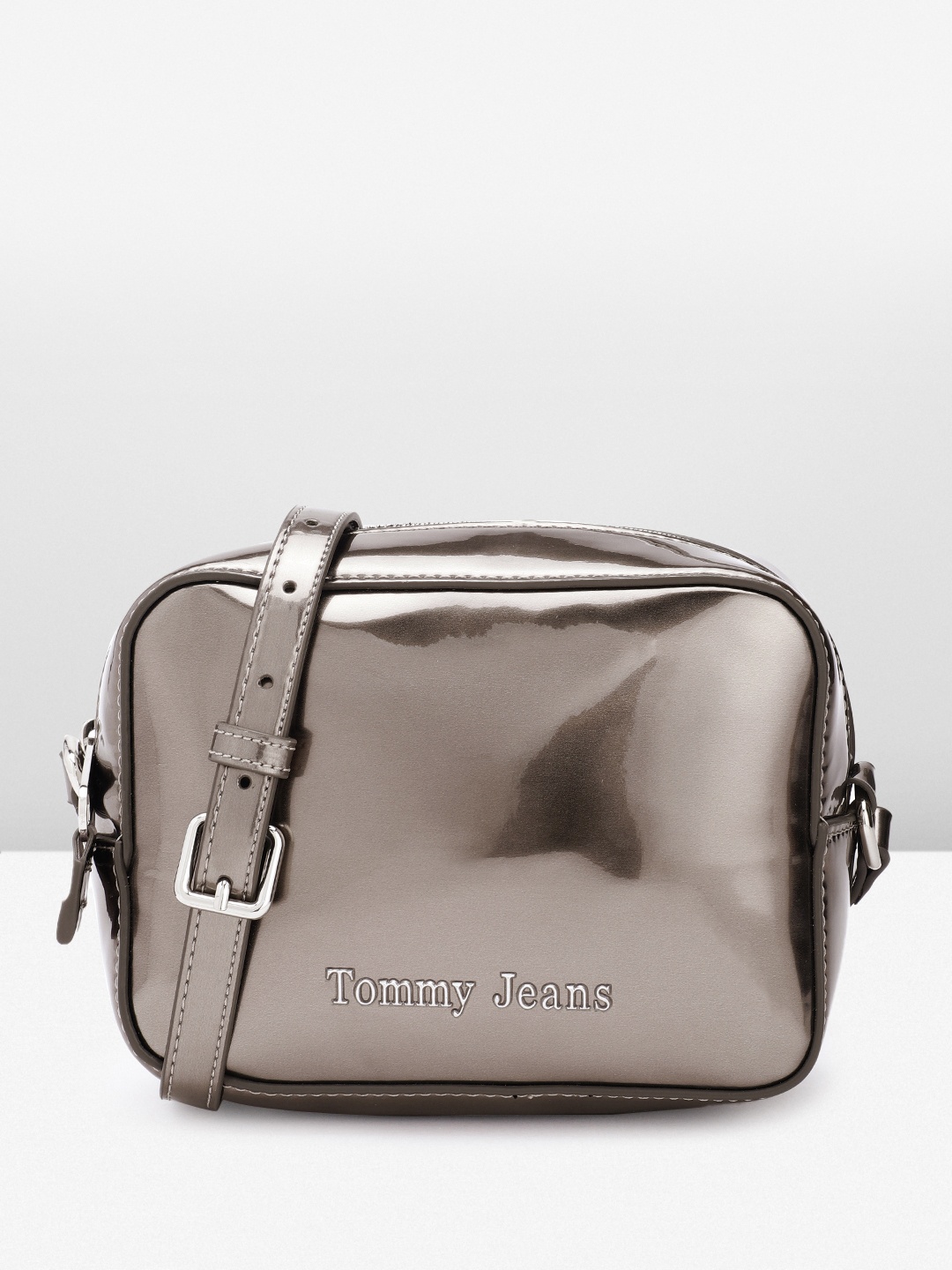 

Tommy Hilfiger Glossy-Finish Structured Sling Bag, Metallic