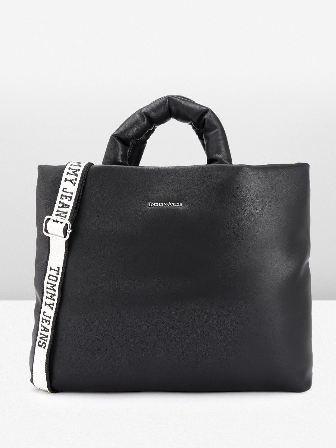 

Tommy Hilfiger Solid PU Oversized Structured Handheld Bag, Black