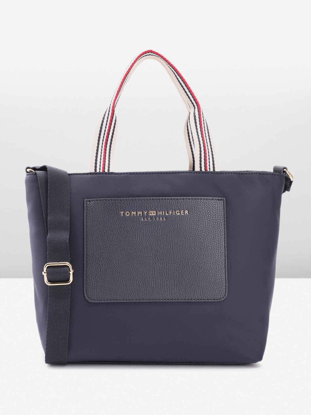 

Tommy Hilfiger Women Solid Handheld Bag, Navy blue