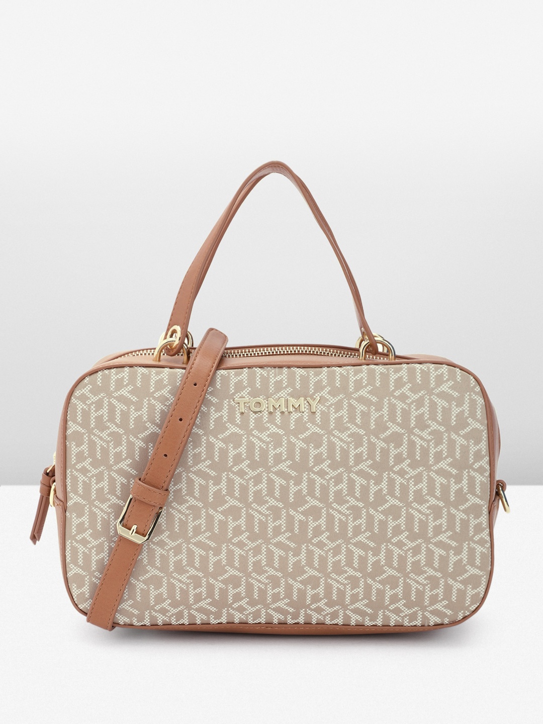 

Tommy Hilfiger Self Brand Logo Design Structured Handheld Bag, Brown