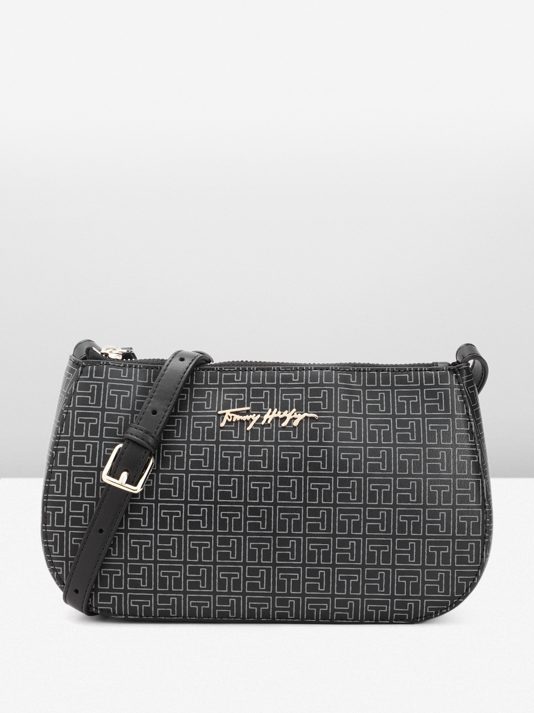 

Tommy Hilfiger Women Printed Sling Bag, Black