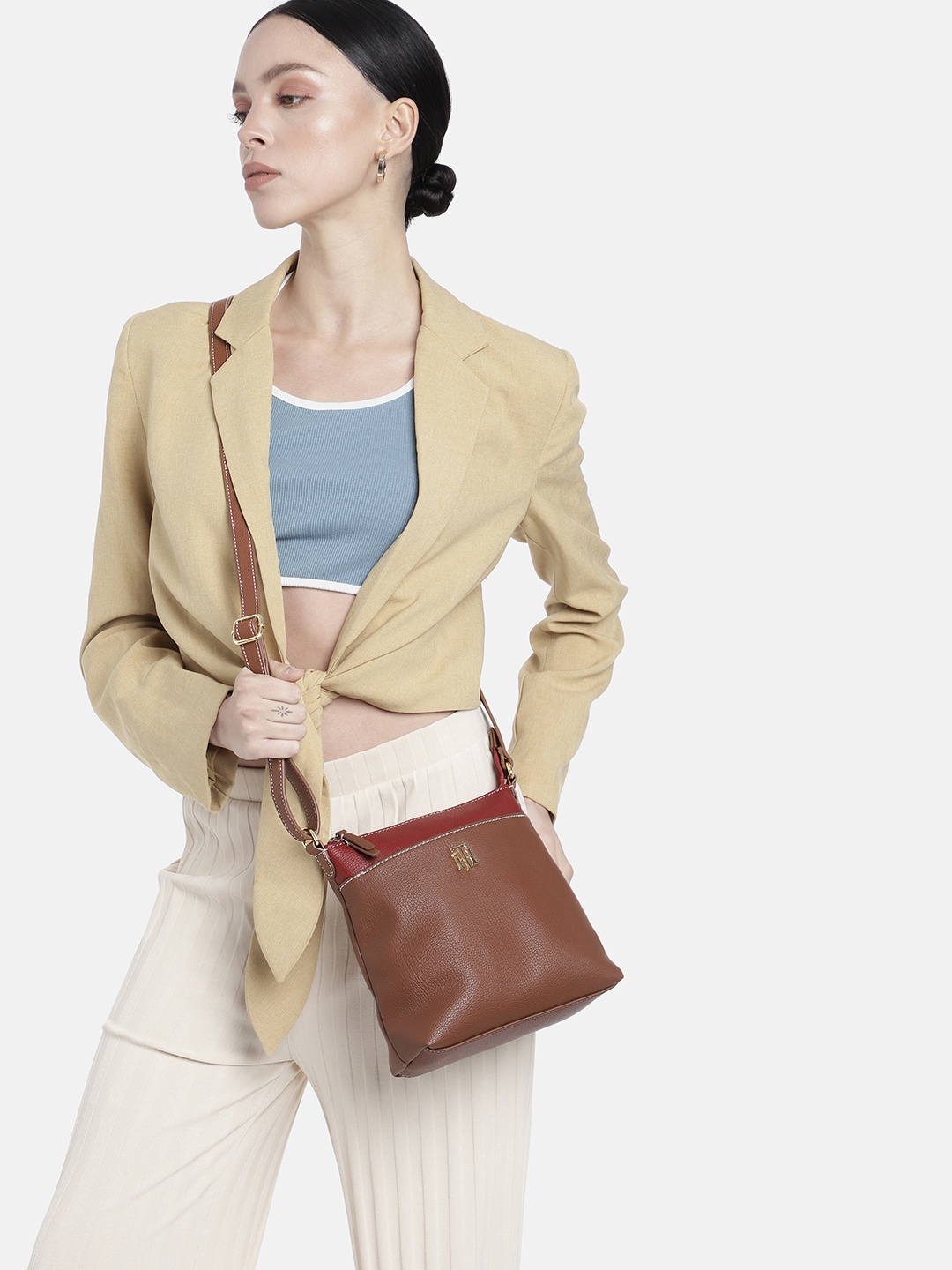 

Tommy Hilfiger Colourblocked & Textured PU Structured Sling Bag, Brown