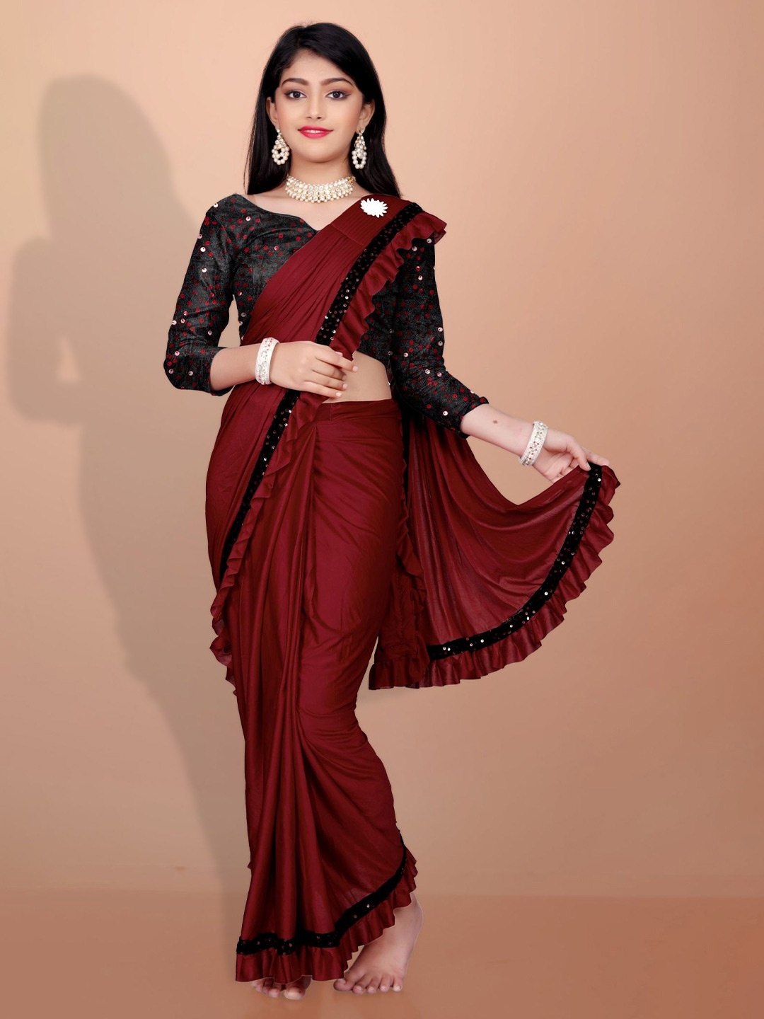 

APNISHA Girls Sequinned Linen Blend Ready to Wear Saree, Maroon