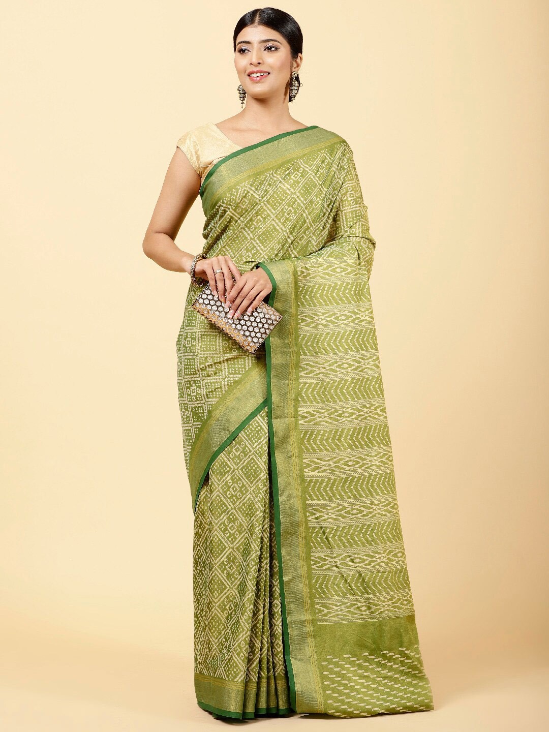 

Meena Bazaar Geometric Printed Art Silk Saree, Green