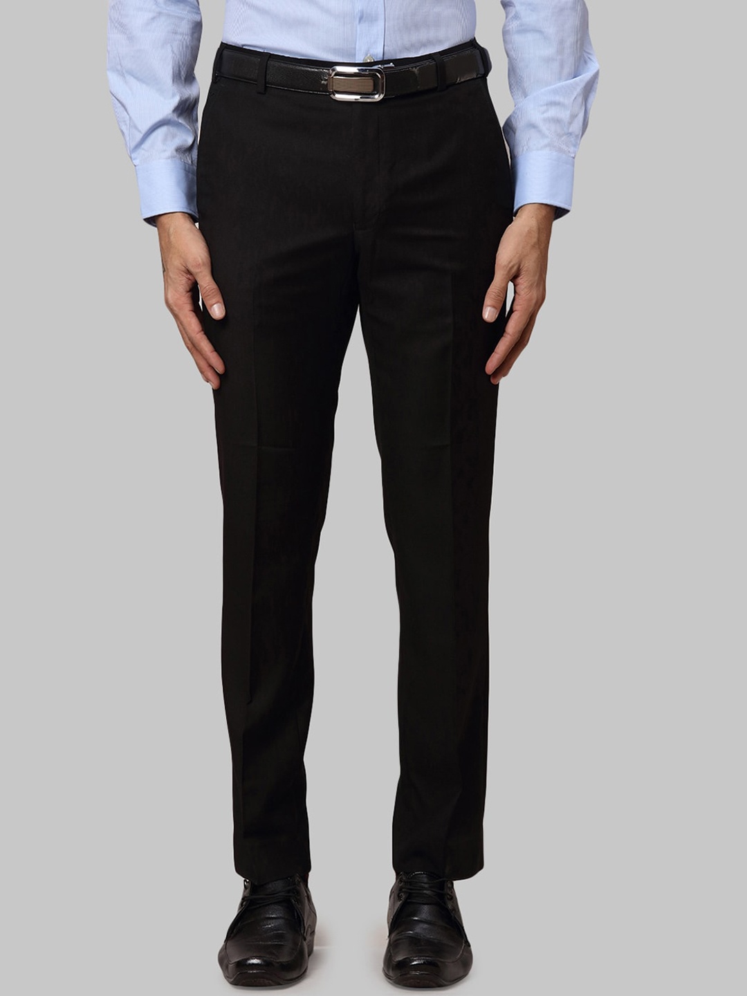 

Park Avenue Men Slim Fit Plain Formal Trousers, Black