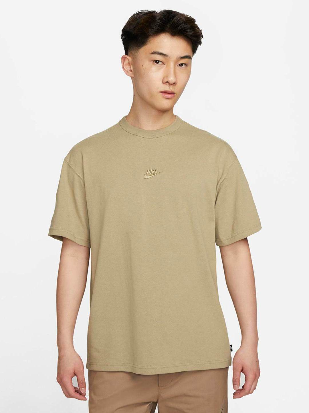 

Nike Sportswear Premium Essentials T-Shirt, Beige