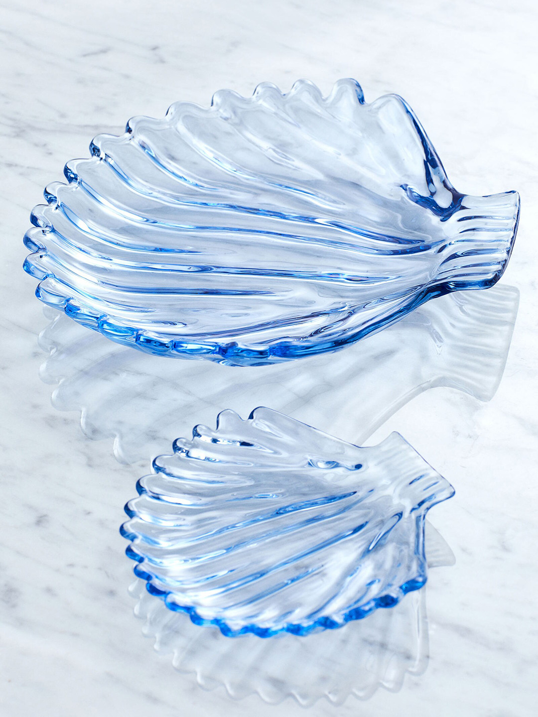 

H&M Blue Shell-Shaped Glass Dish