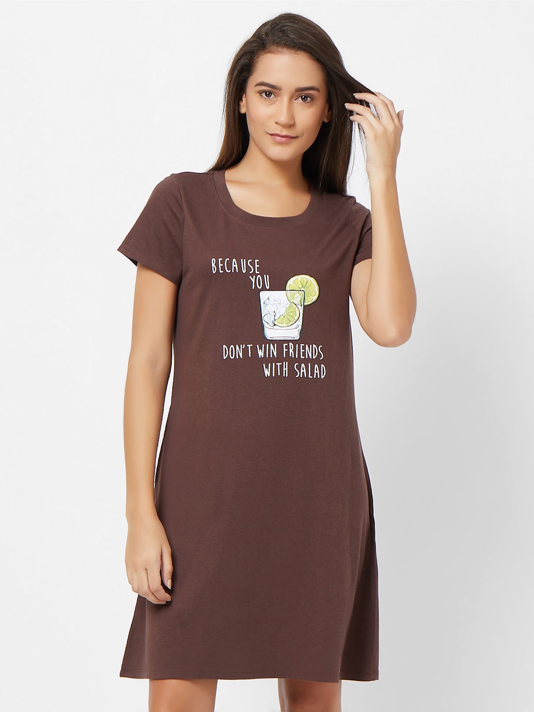 

Soie Graphic Printed Round Neck Knee Length Nightdress, Brown