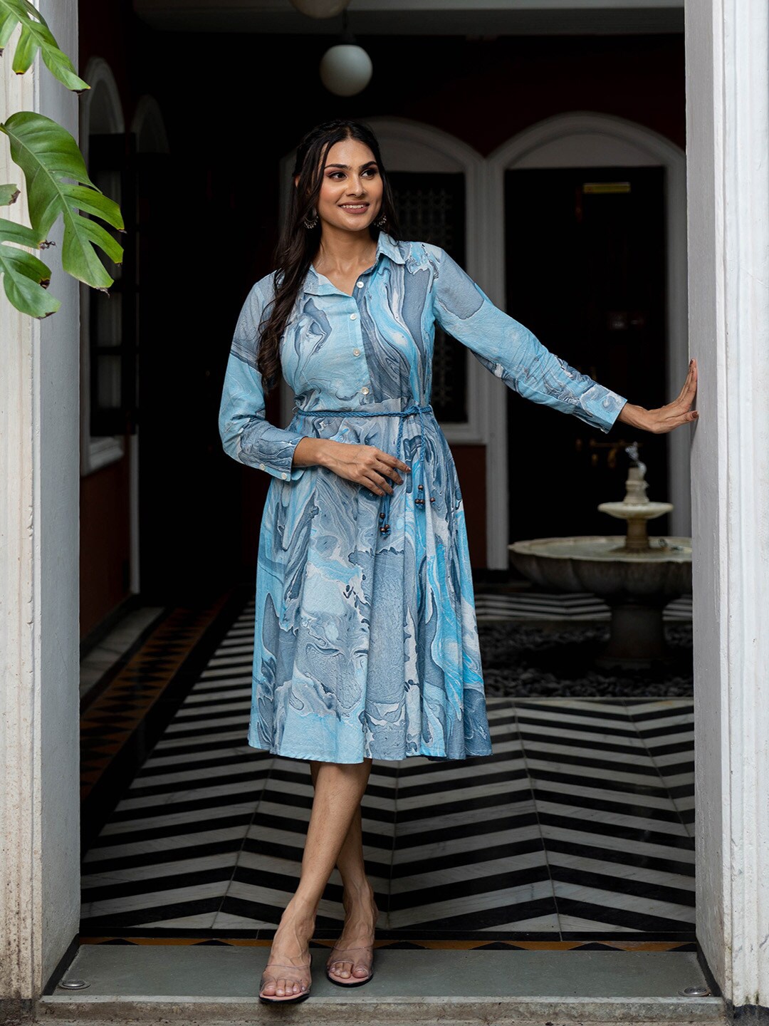

WEAVLLITE Abstract Printed Cotton Fit & Flare Dress With Belt, Blue