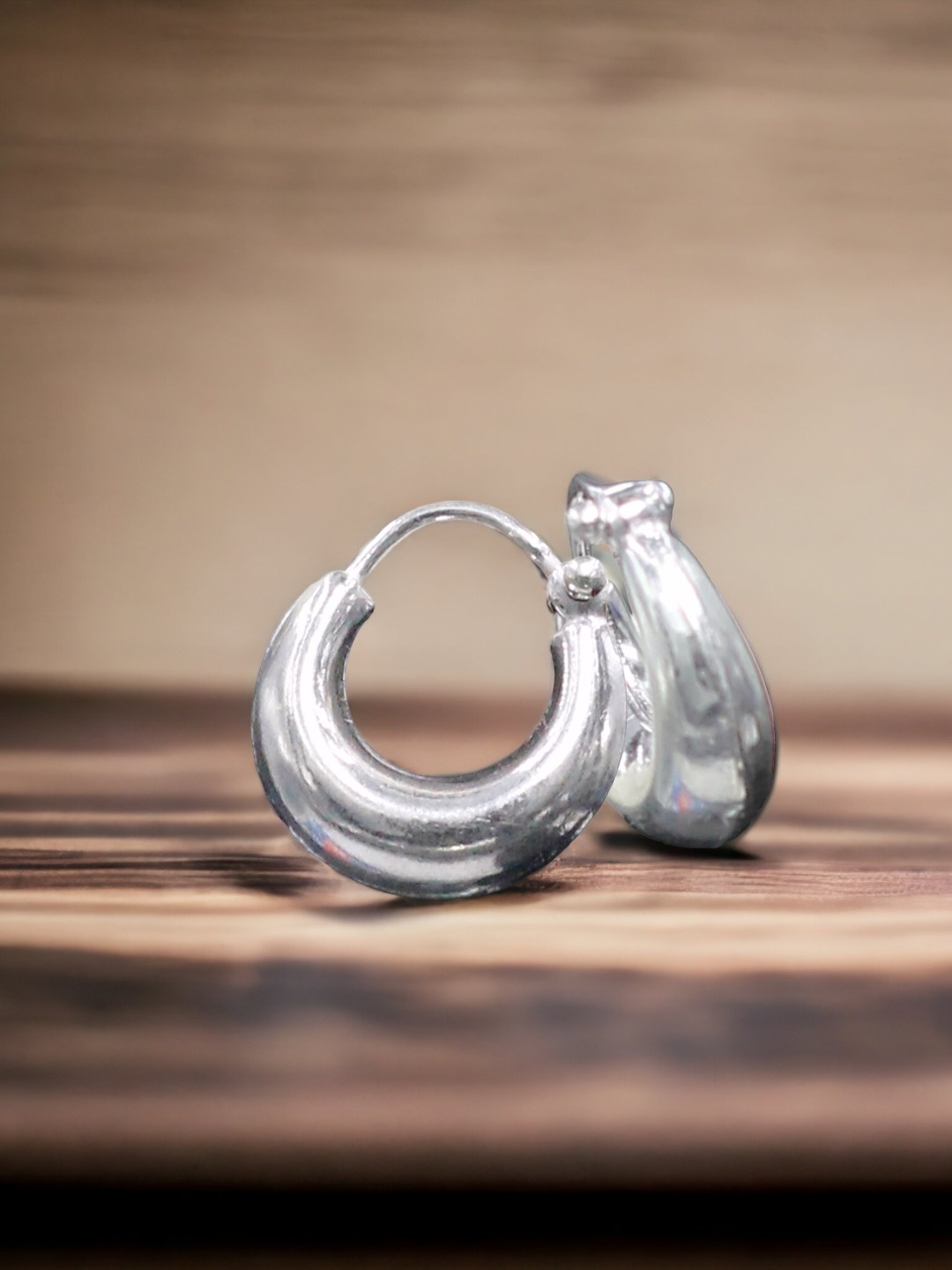 

Taraash 925 Sterling Silver Circular Hoop Earrings