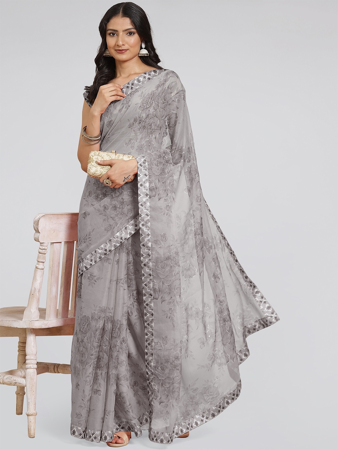

MIRCHI FASHION Grey Floral Printed Saree