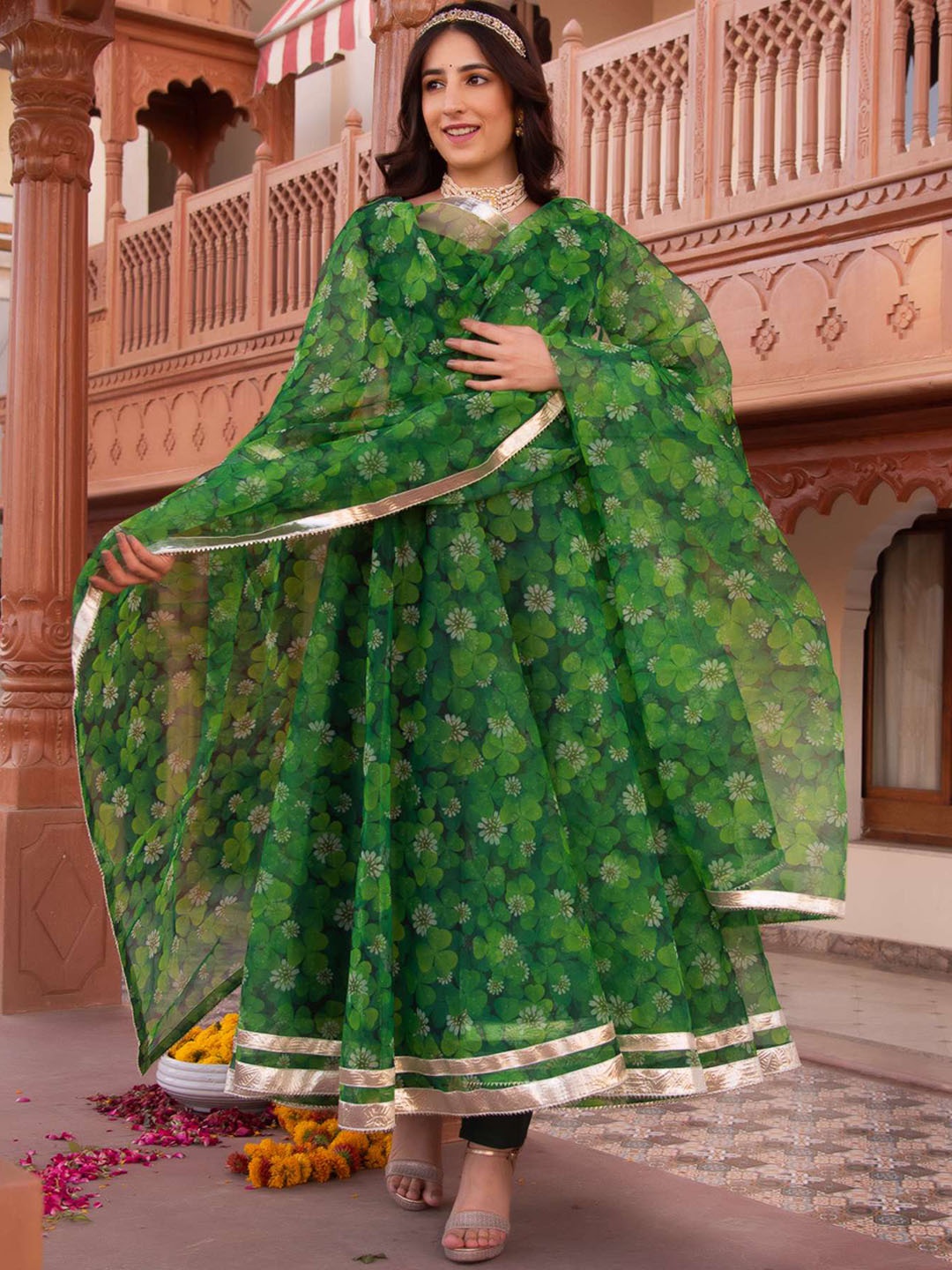 

Calmna Floral Printed Anarkali Kurta & Trousers With Dupatta, Green