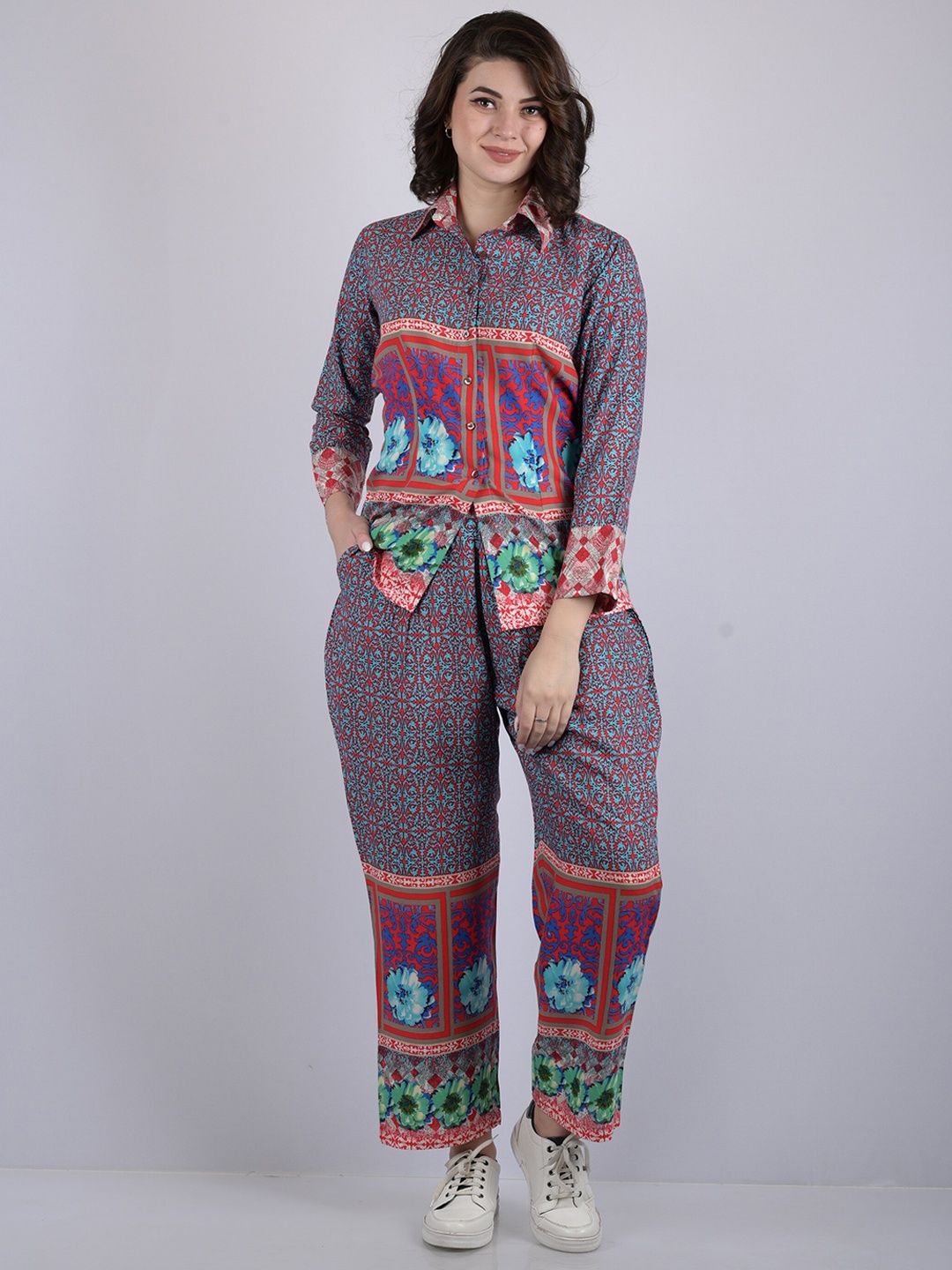 

OWO THE LABEL Printed Shirt Collar Neck Shirt With Pants, Red