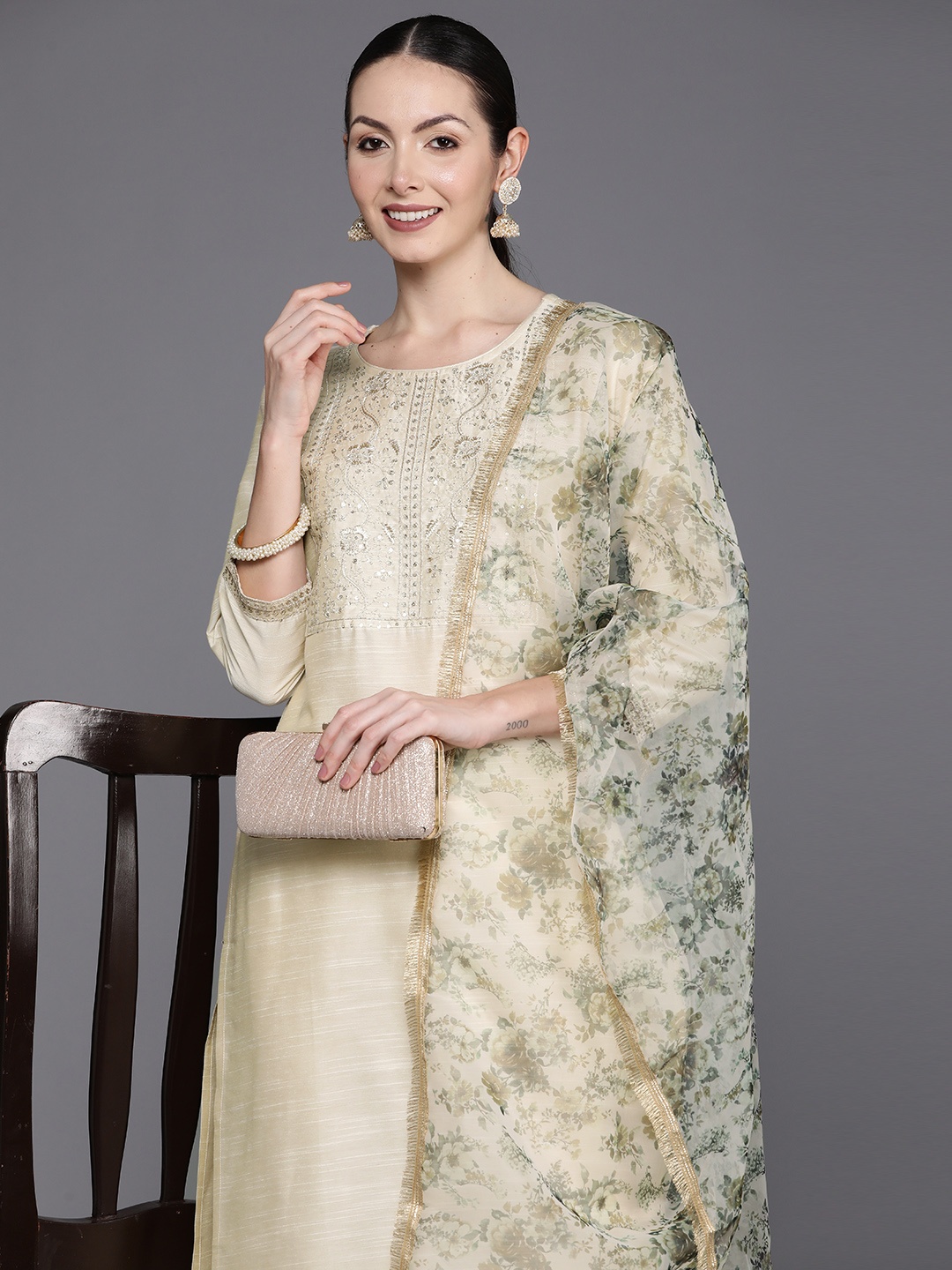 

Indo Era Floral Embroidered Regular Chanderi Silk Kurta with Trousers & Dupatta, Off white