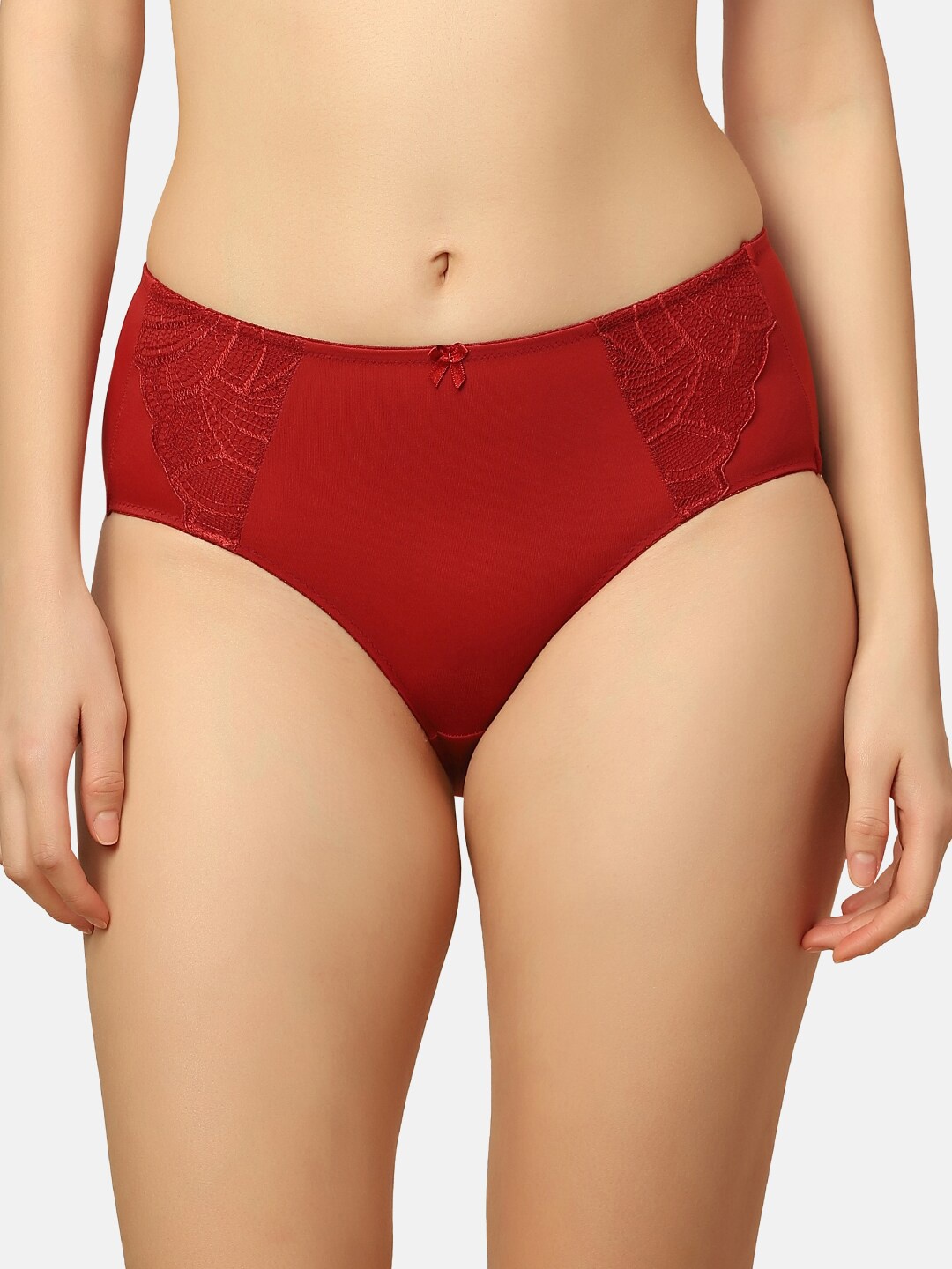 

Triumph Women Lace Inserted Bow Detail Hipster Brief 756I575 MN, Red