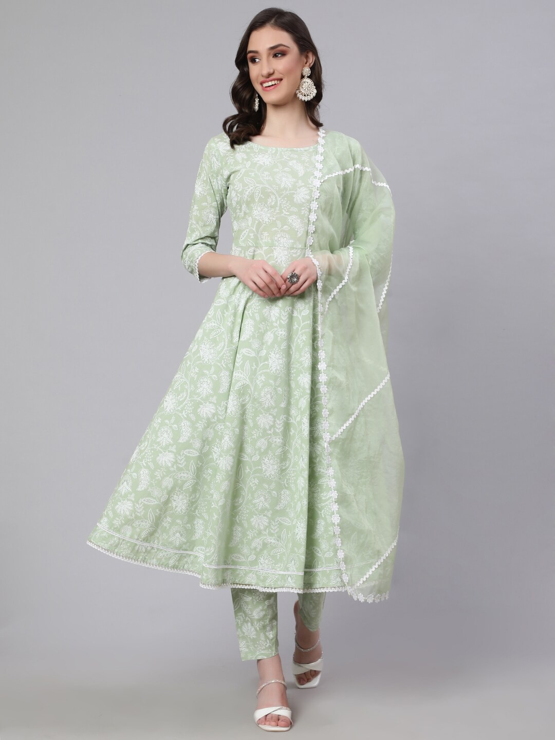 

Nayo Floral Printed Regular Pure Cotton Kurta With Trousers & Dupatta, Green