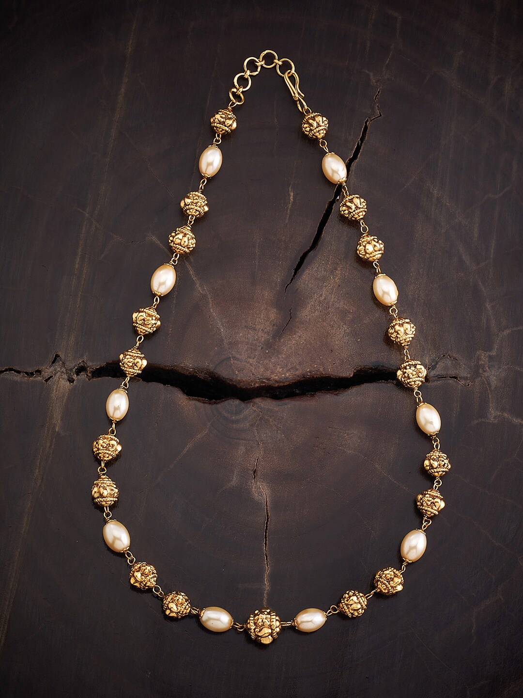 

Kushal's Fashion Jewellery Silver Gold-Plated Antique Necklace