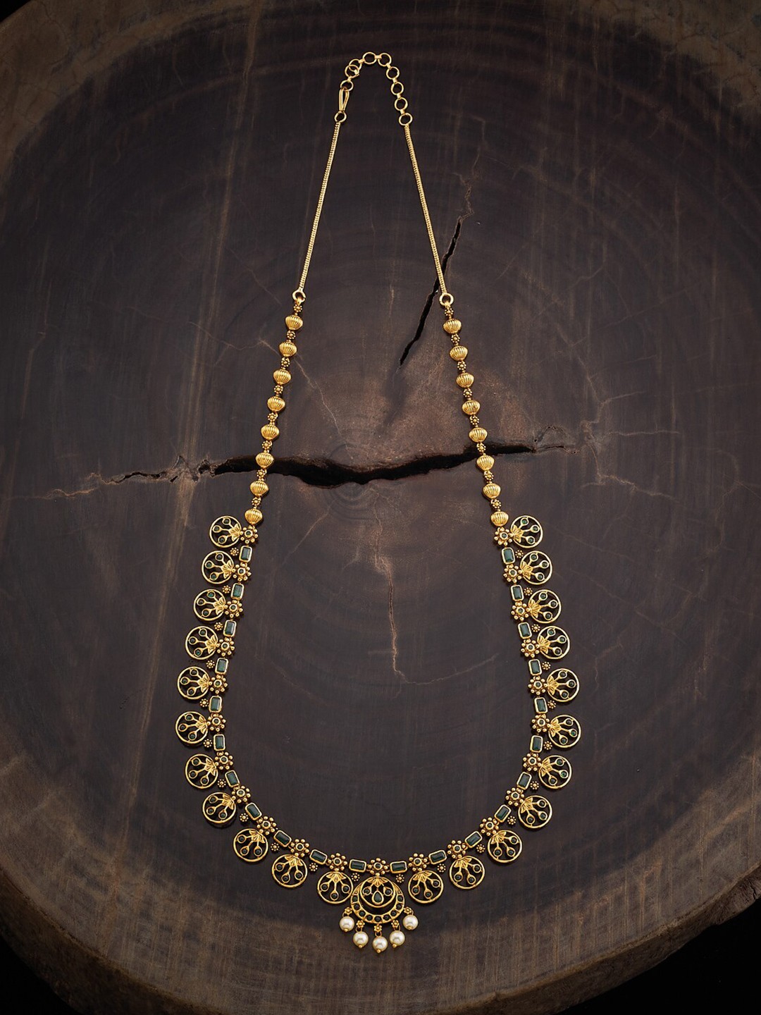 

Kushal's Fashion Jewellery Gold-Plated Stone Studded & Beaded Necklace