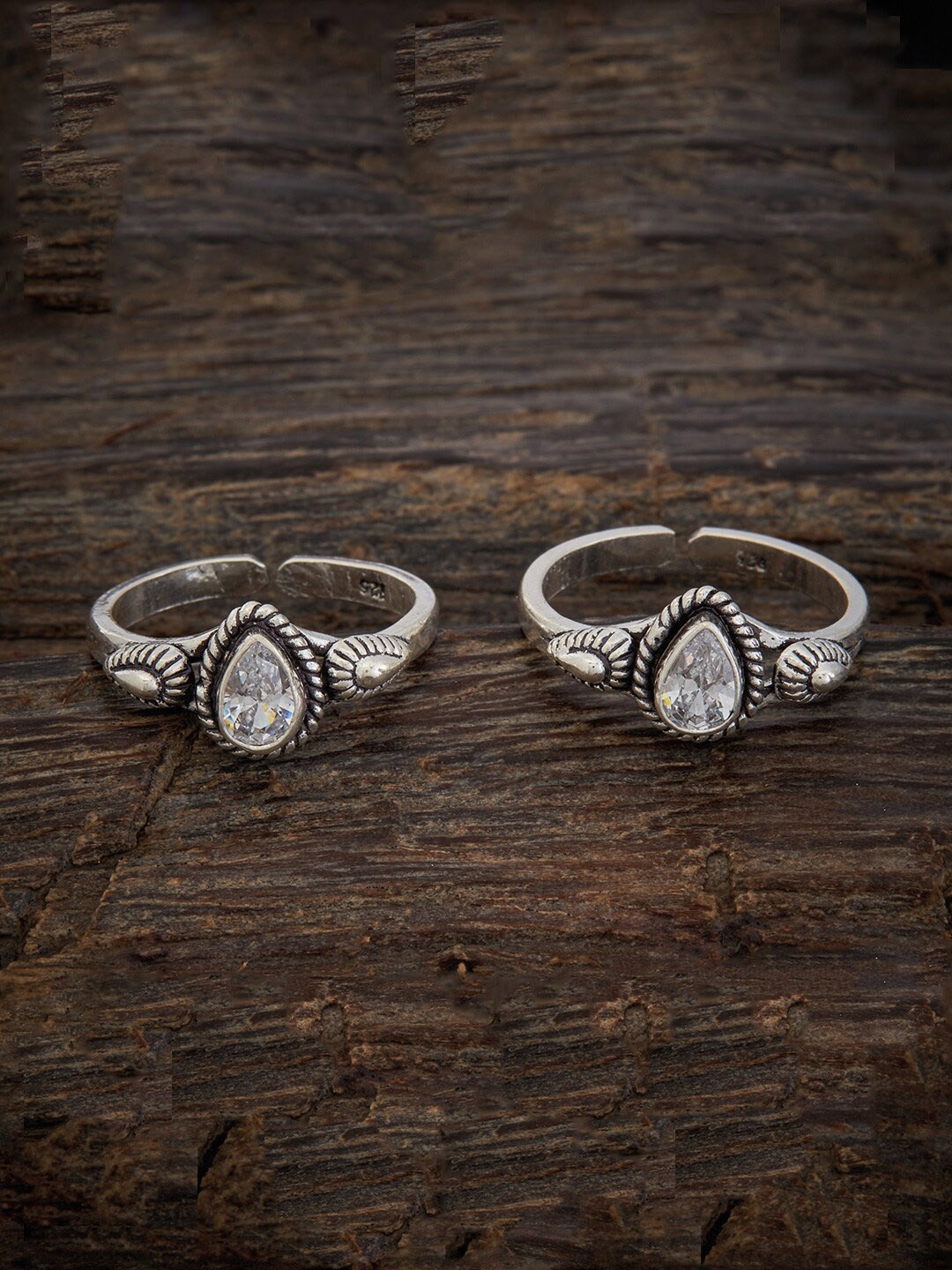

Kushal's Fashion Jewellery Rhodium-Plated Toe Rings, Silver