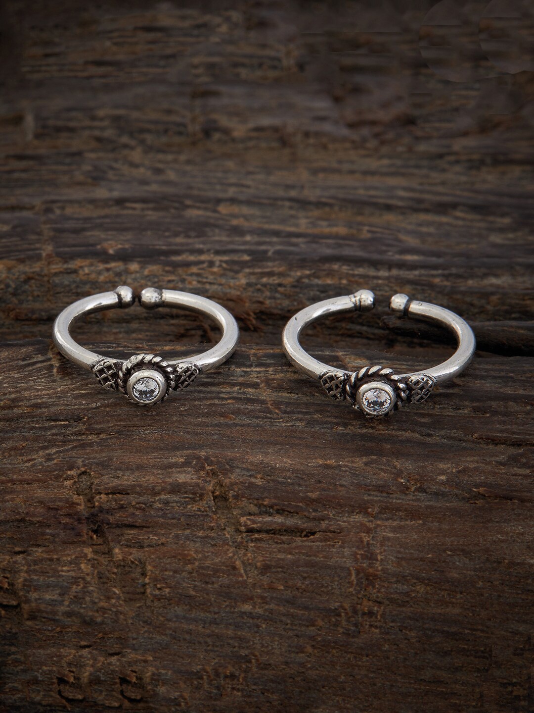 

Kushal's Fashion Jewellery Set Of 2 Rhodium-Plated Stone-Studded Toe Rings, Silver
